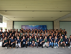 Q-Lab China Agent Conference: Roachelab Wins the “Outstanding Cooperation Achievement Award”!